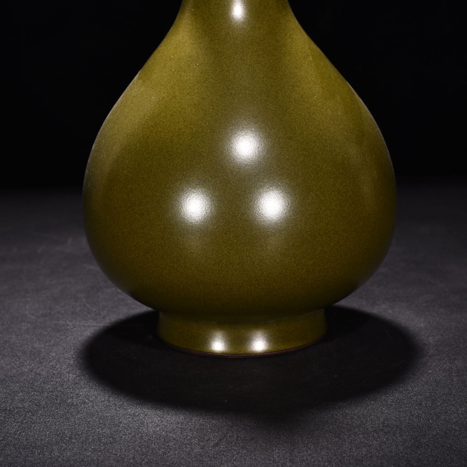 Qing Dynasty Yongzheng tea powder bottle