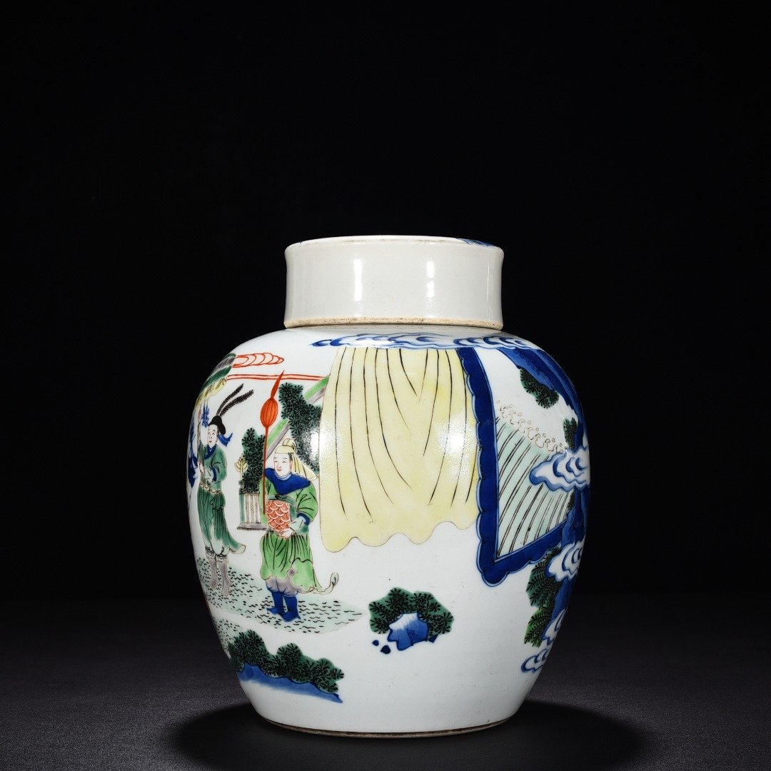 Qing Dynasty Shunzhi blue and white colorful character story lid jar