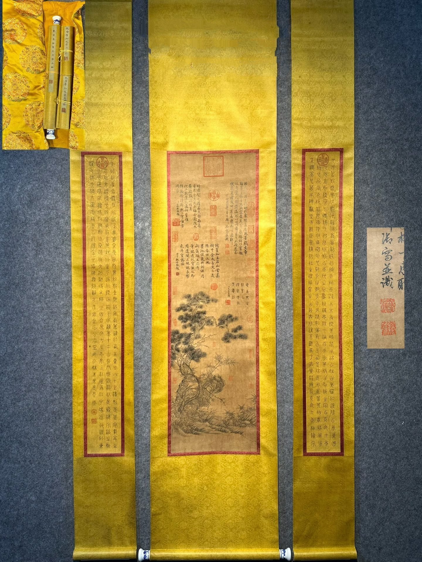 Chinese scroll painting Han Long