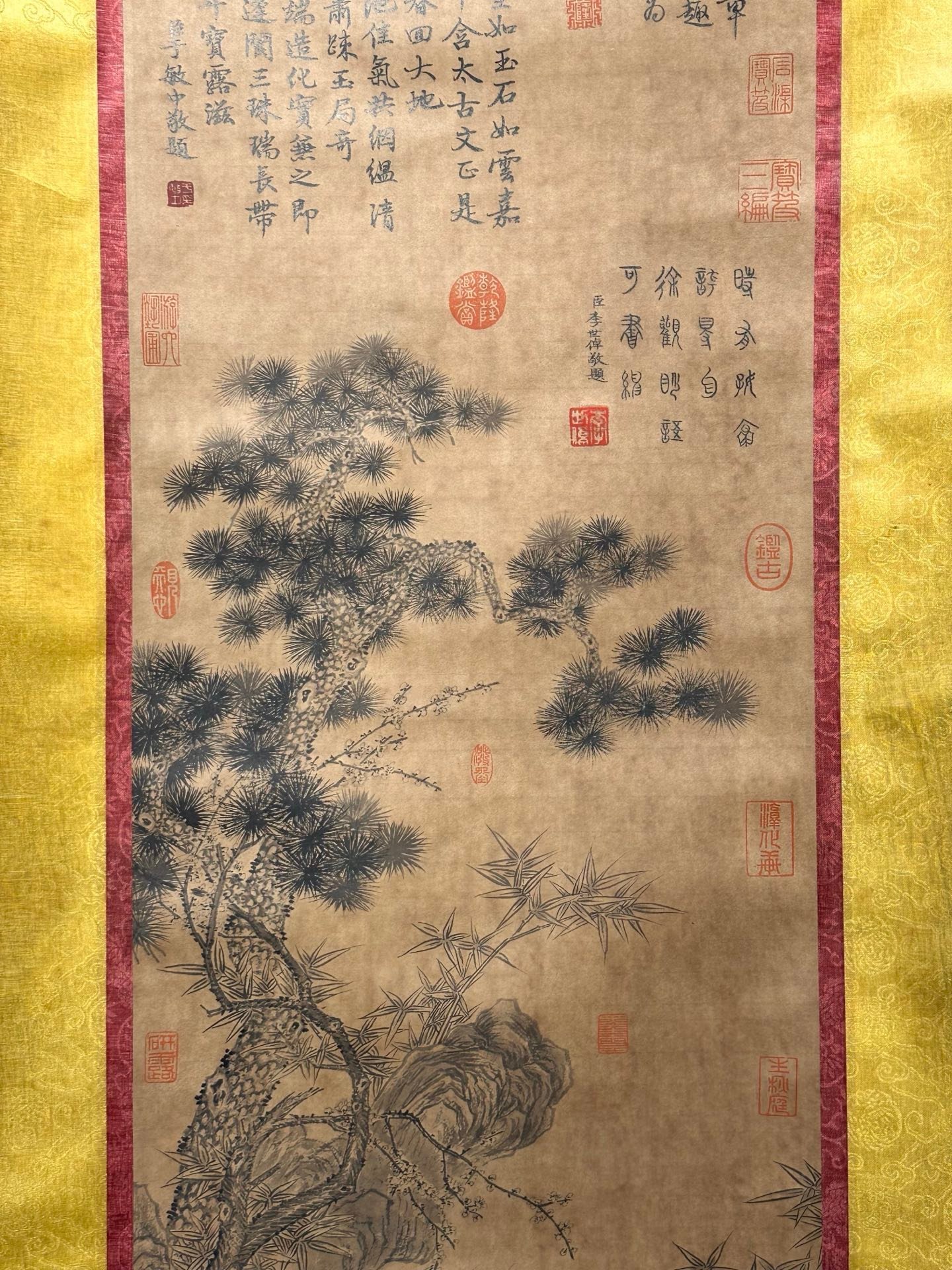 Chinese scroll painting Han Long