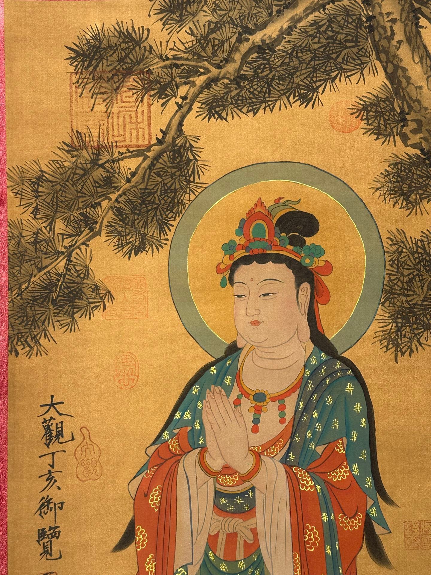 Chinese scroll painting Guanyin