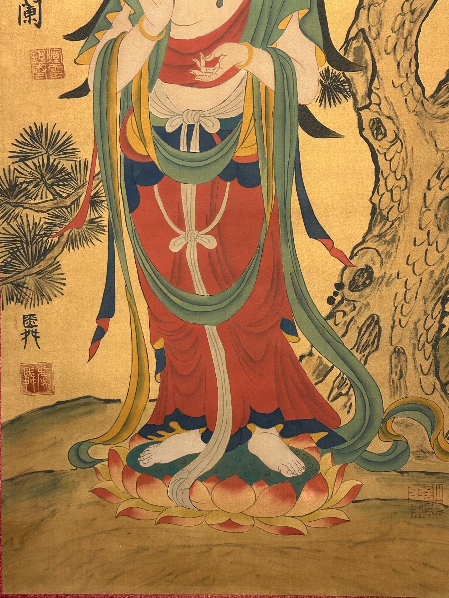 Chinese scroll painting Guanyin