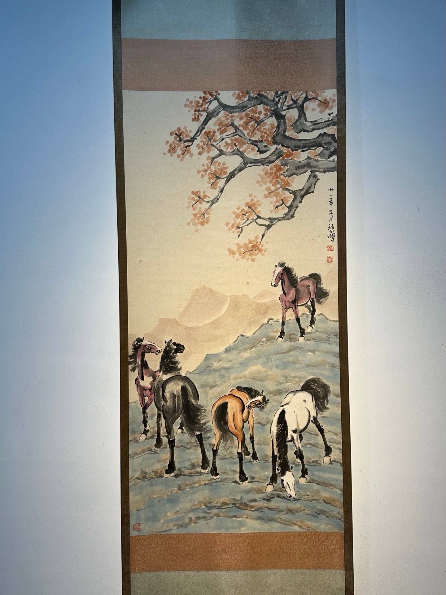 Chinese scroll painting Xu Beihong