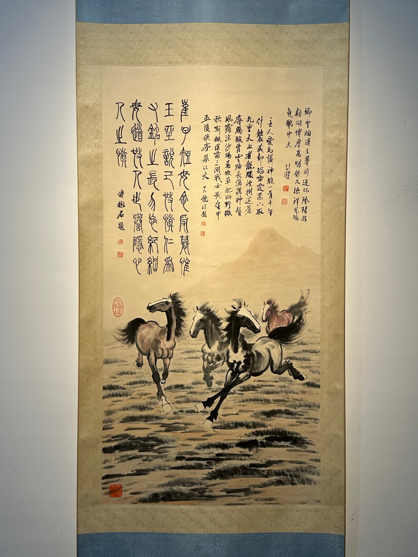 Chinese scroll painting Xu Beihong’