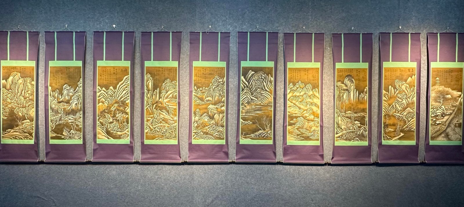 Chinese scroll painting Zhao Kuangyin