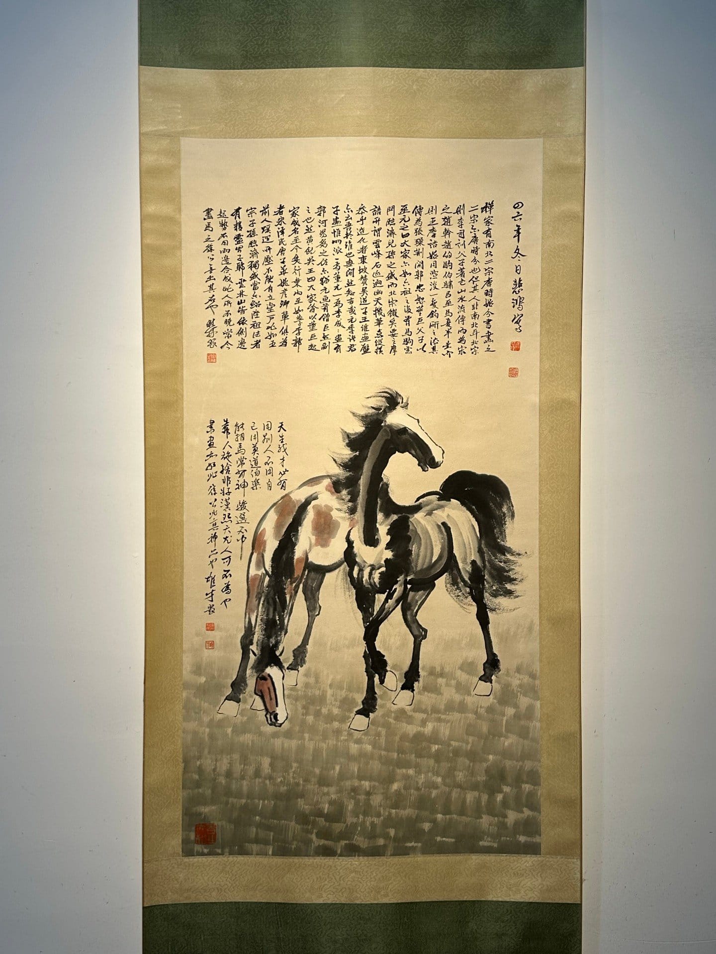 Chinese scroll painting Xu Beihong