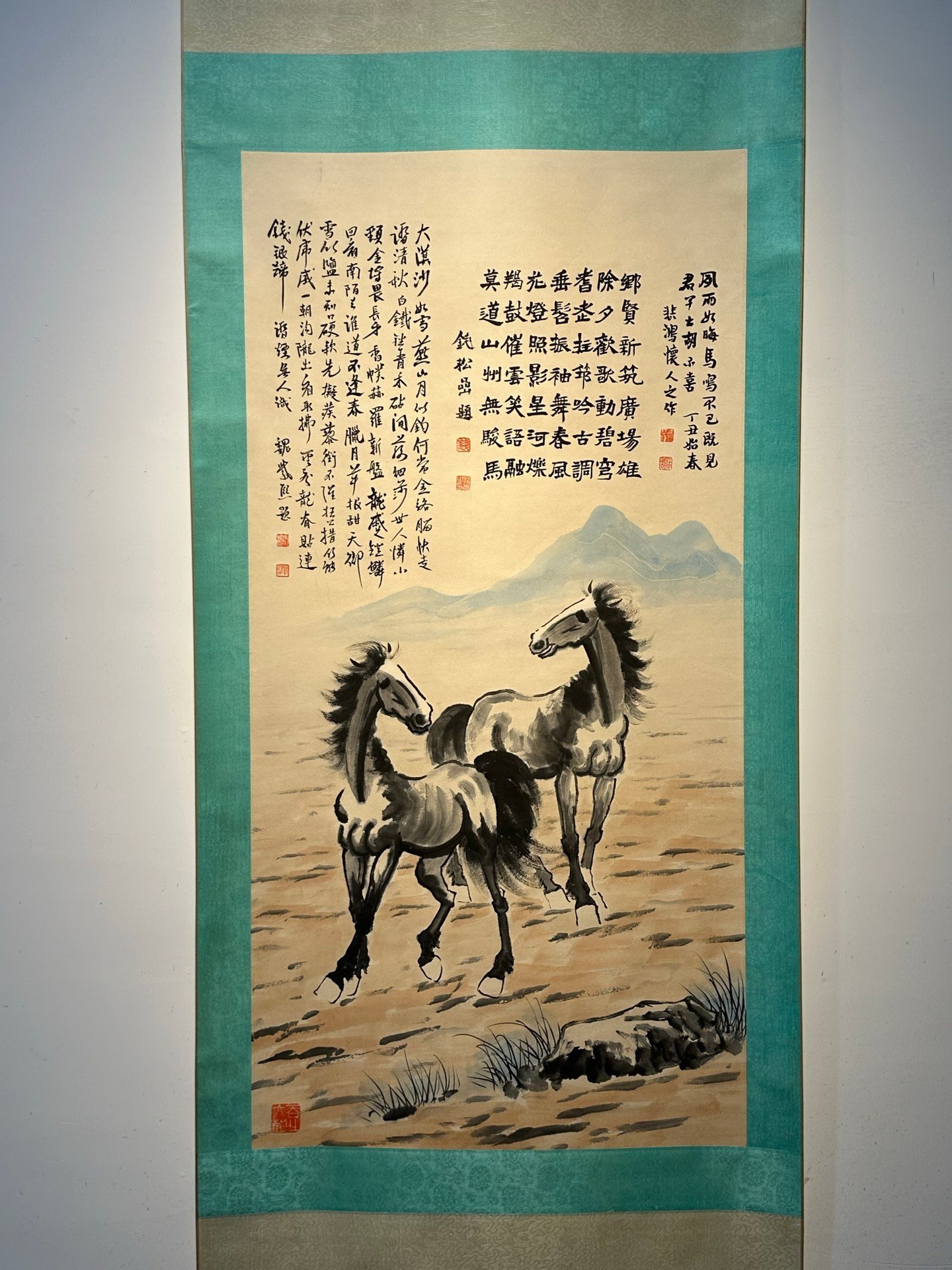 Chinese scroll painting Xu Beihong