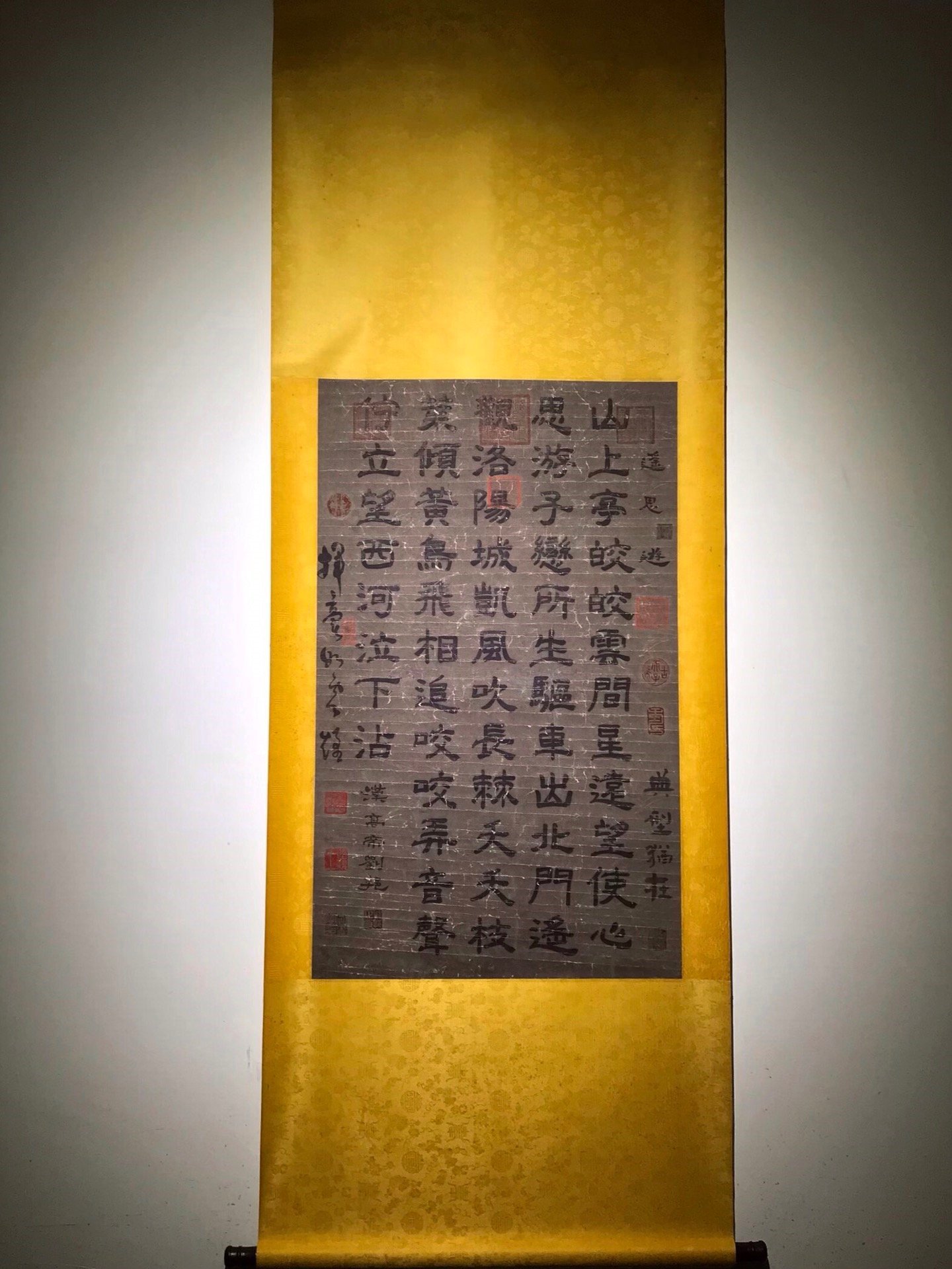 Chinese scroll painting Zhou Wenju