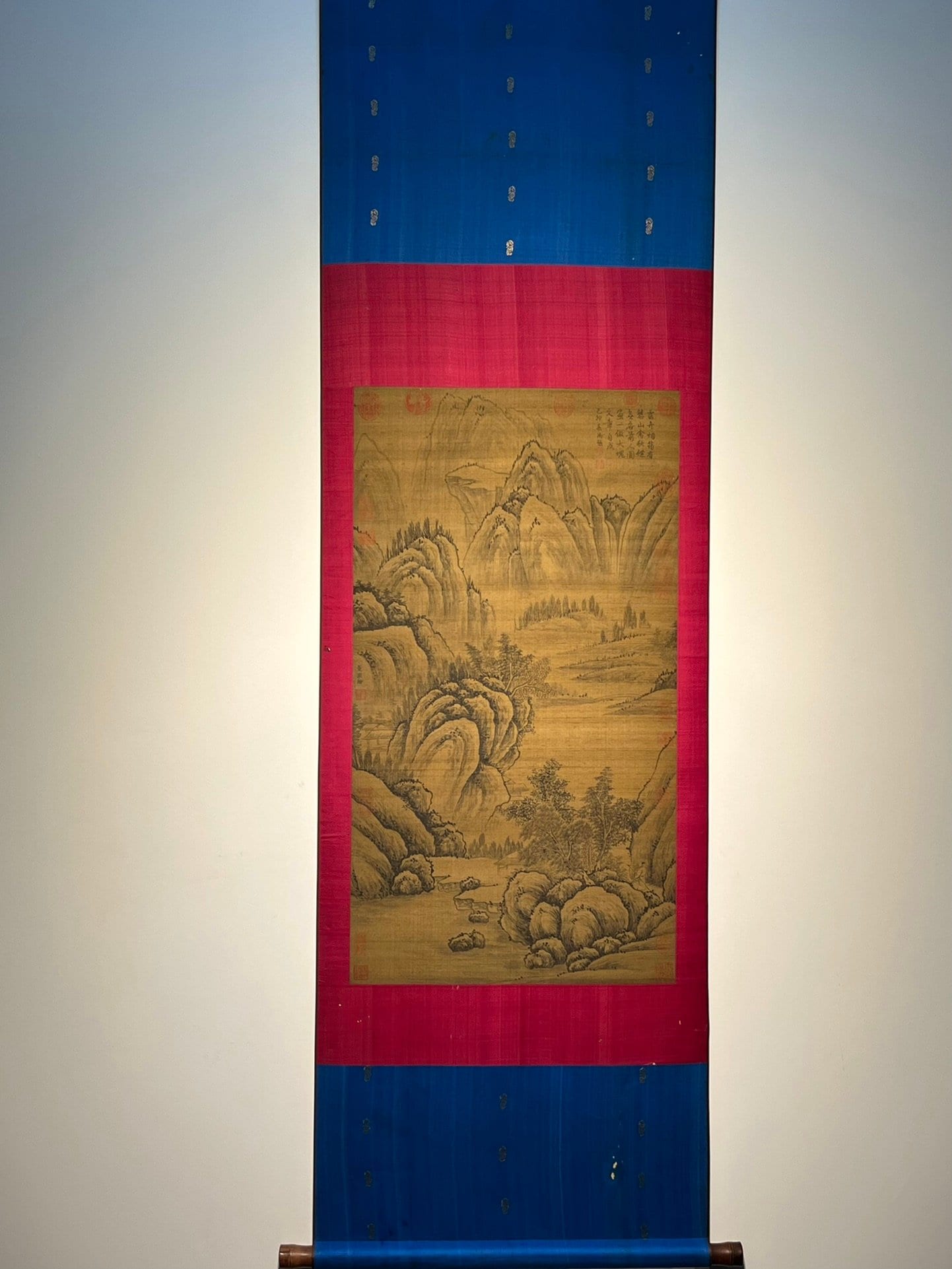 Chinese scroll painting Dong Yuan