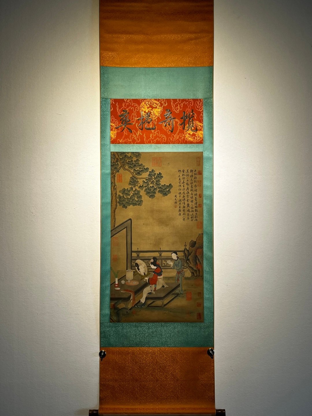 Chinese scroll painting Zhou Wenju