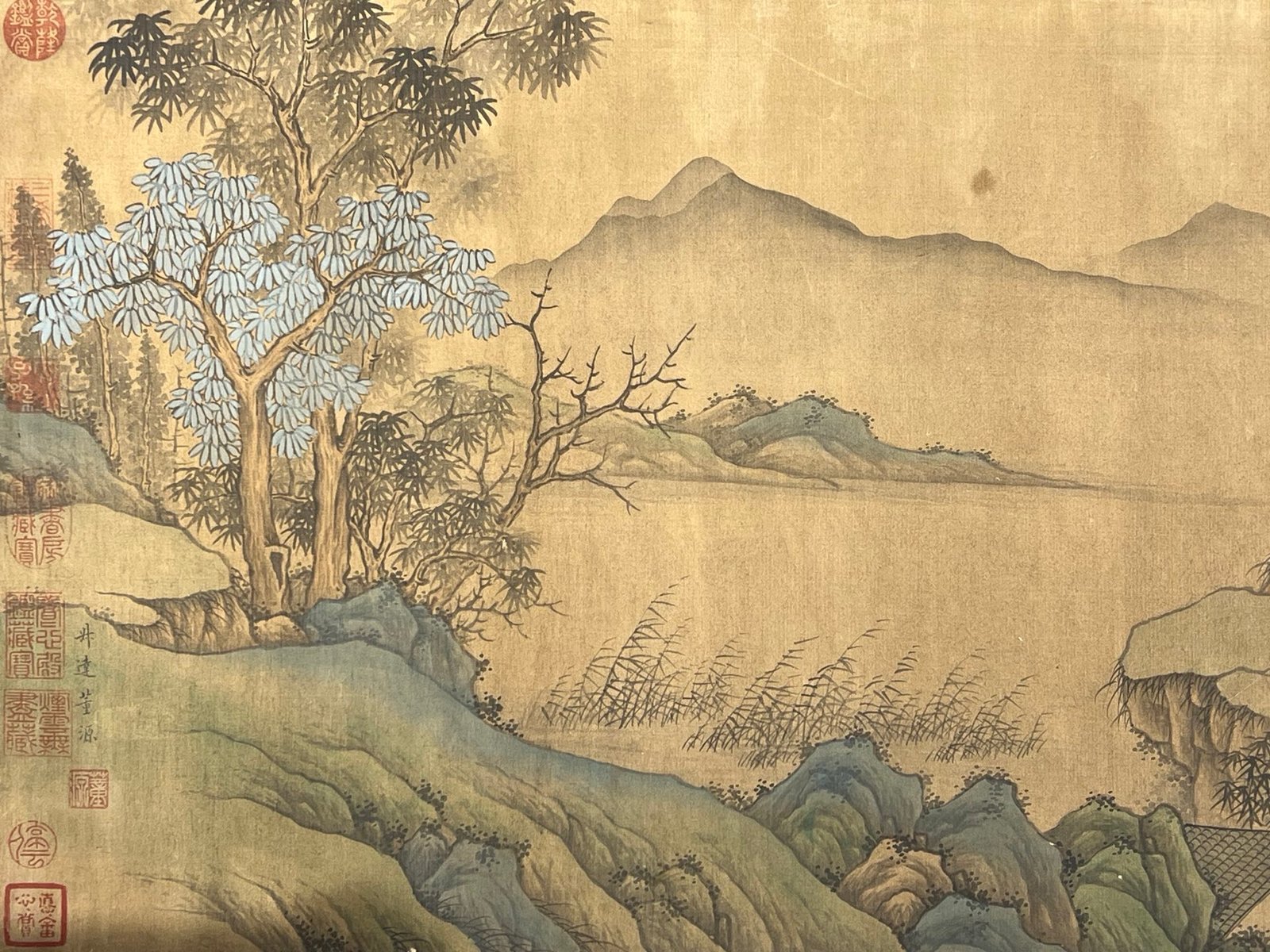 Chinese scroll painting Dong Yuan s