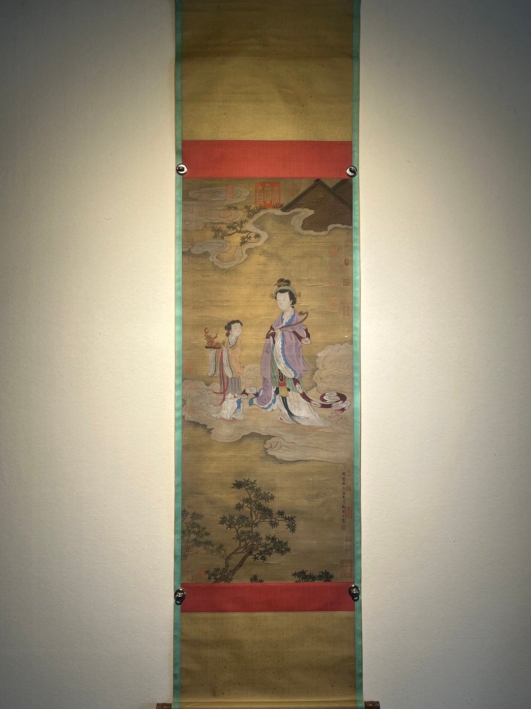 Chinese scroll painting Gu Hongzhongs