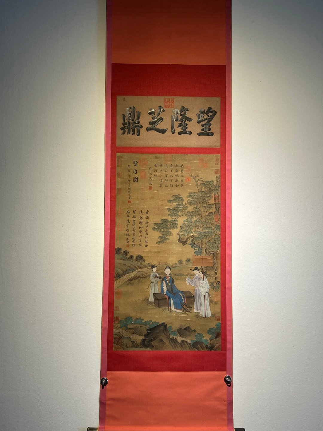 Chinese scroll painting Gu Hongzhong