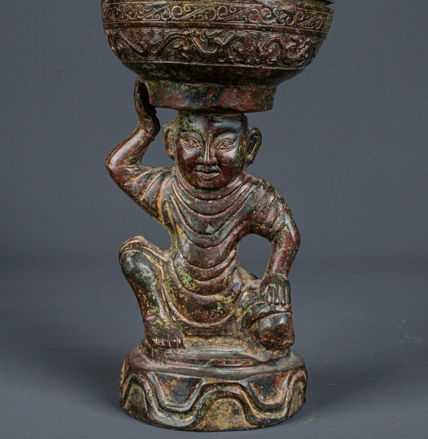 Han Dynasty Bronze human top incense furnace