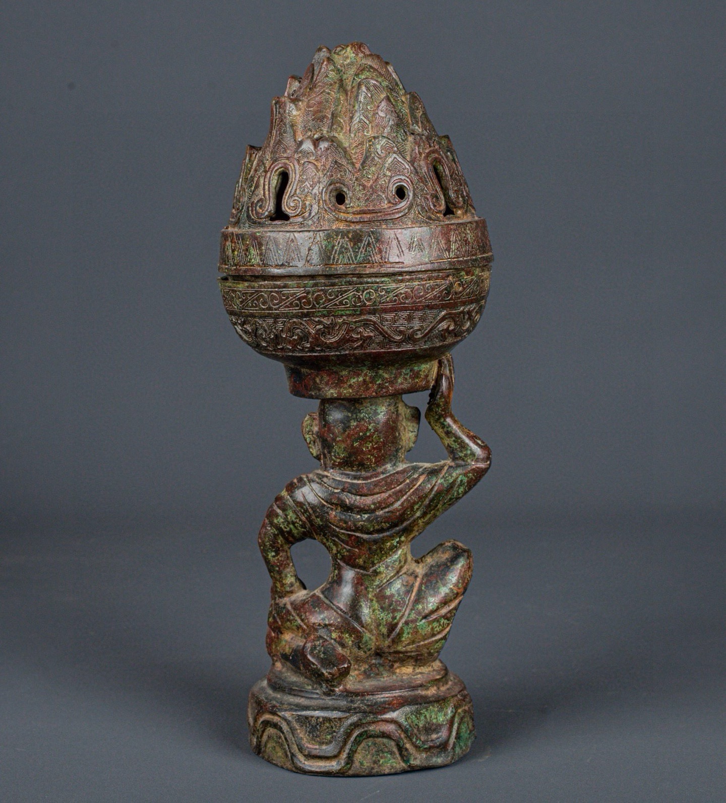 Han Dynasty Bronze human top incense furnace