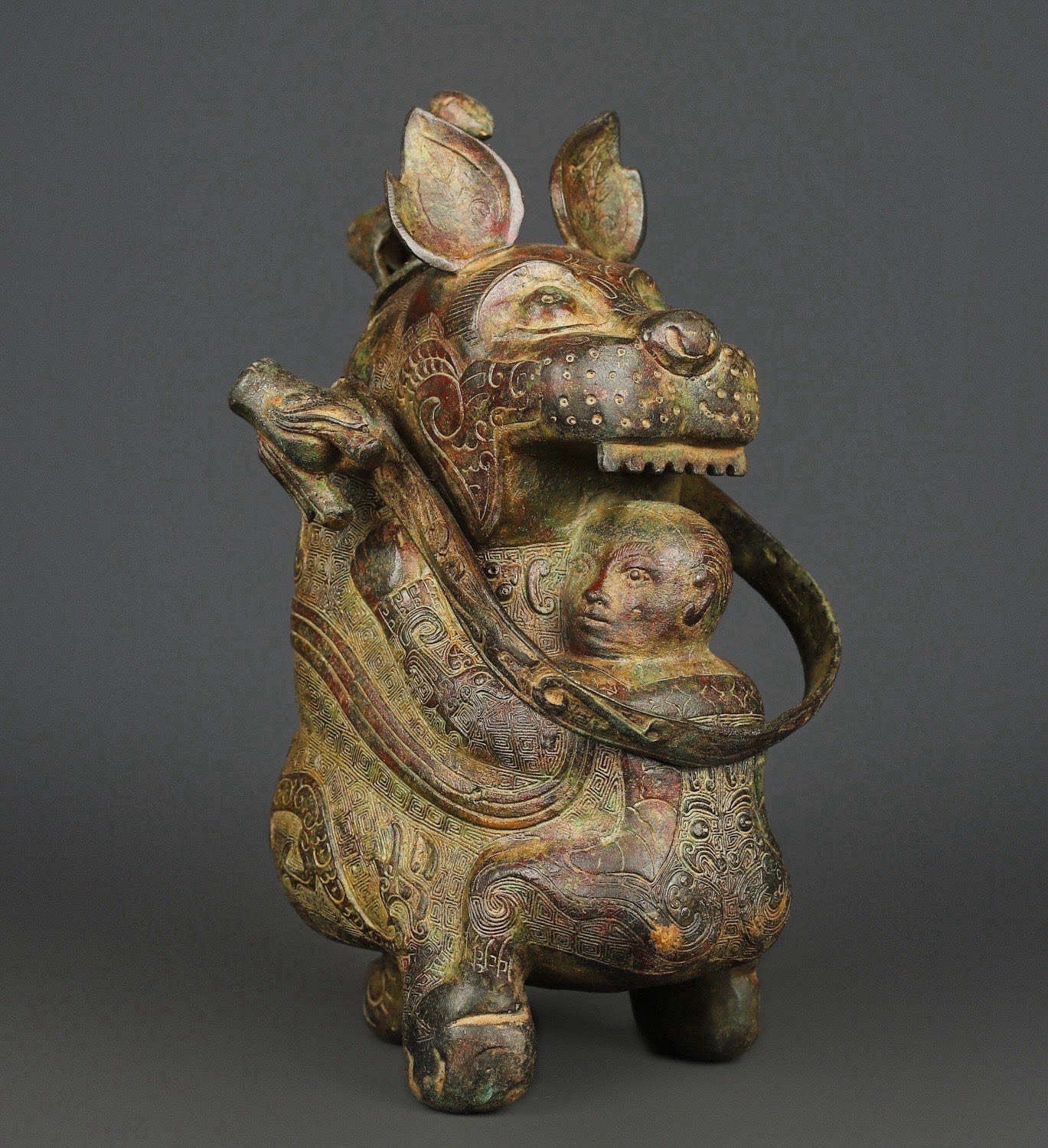 Zhou Dynasty Bronze Tiger Cannibal Lift