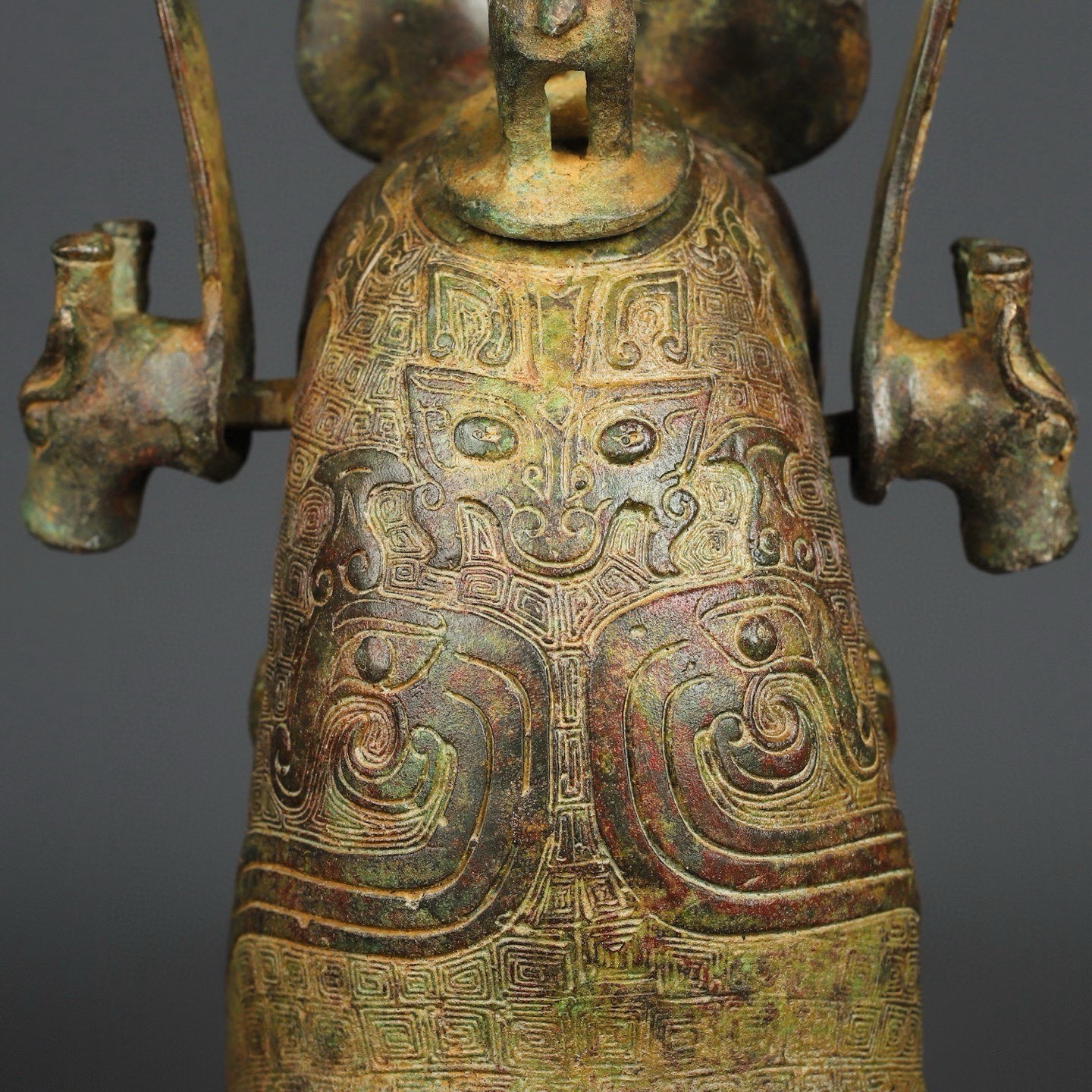 Zhou Dynasty Bronze Tiger Cannibal Lift