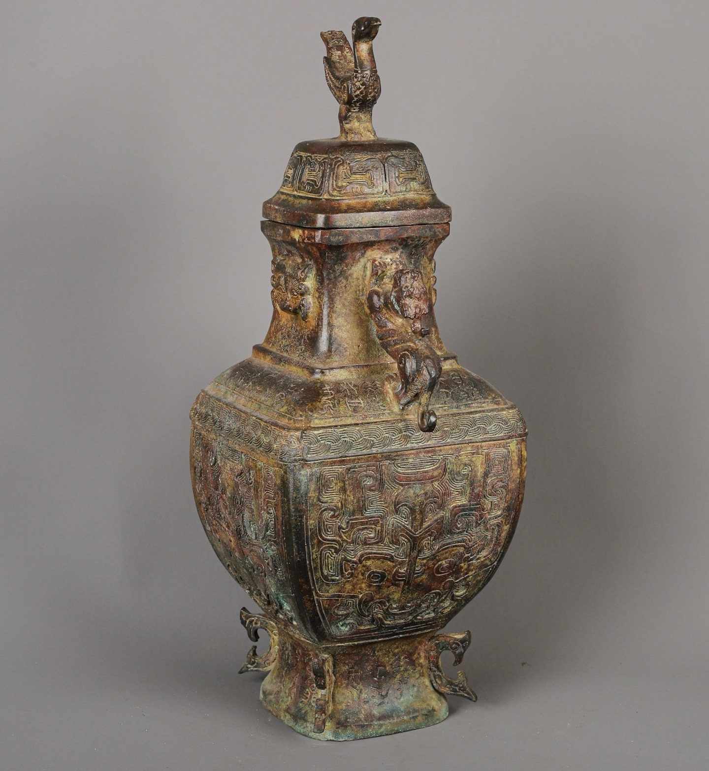 Zhou Dynasty Bronze Double Dragon Standing Bird Square Vase