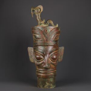 Sanxingdui Dynasty Bronze standing dragon with eye catching head