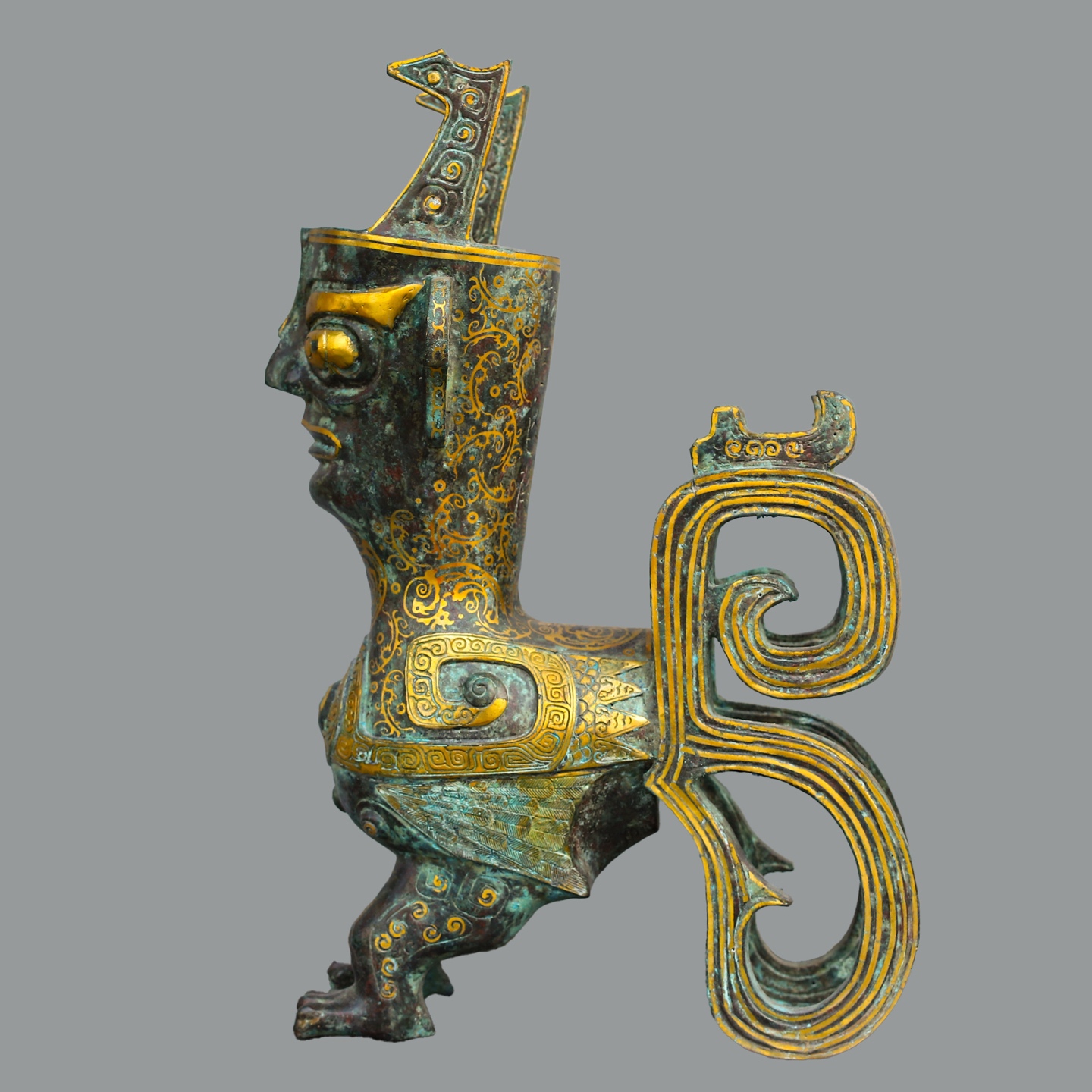 Sanxingdui Dynasty Pair of golden human faced beasts