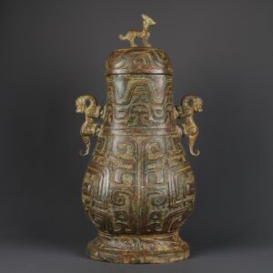 Zhou Dynasty Bronze Double Dragon Mangong Vase