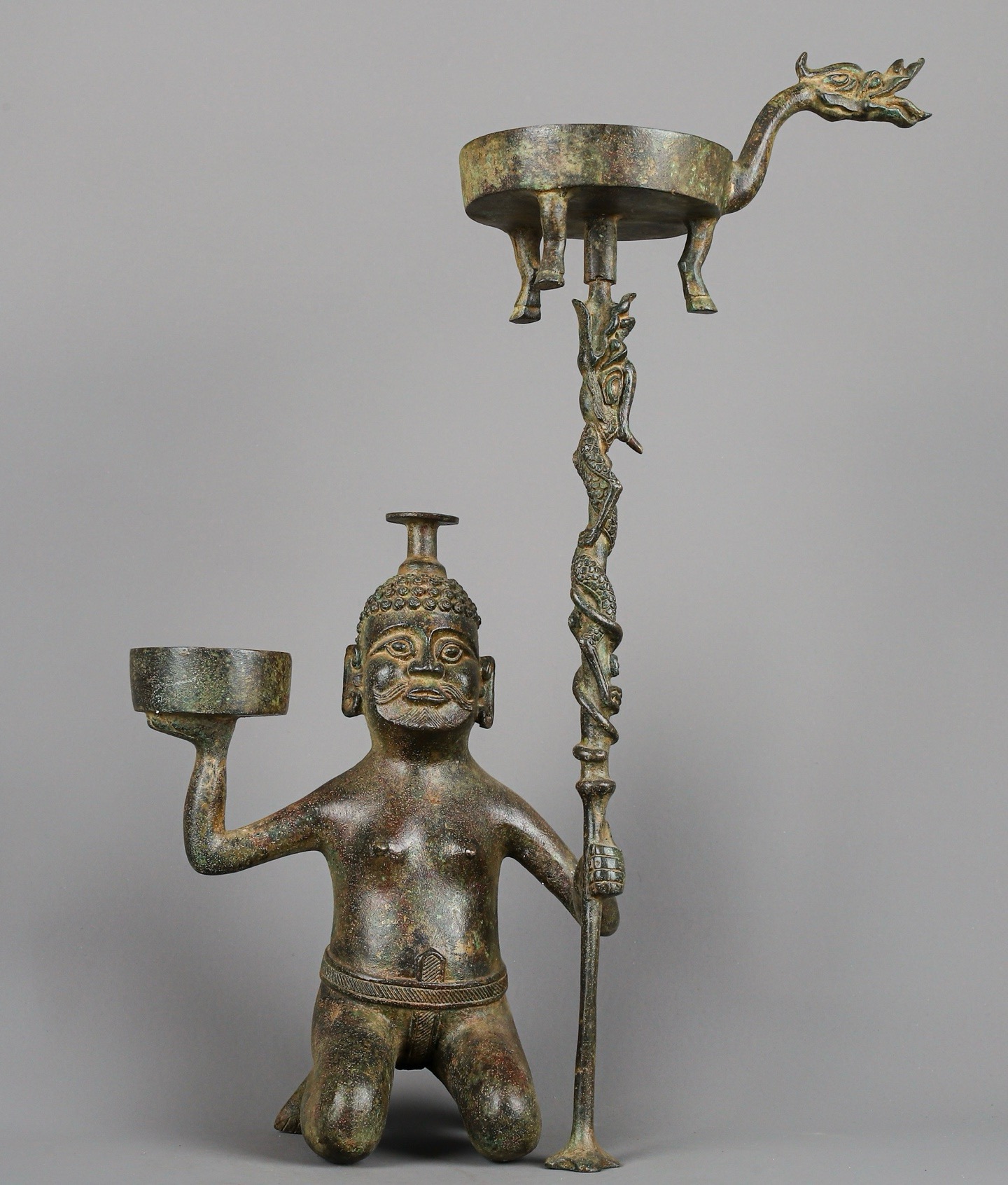 Han Dynasty Bronze kneeling lamp plate