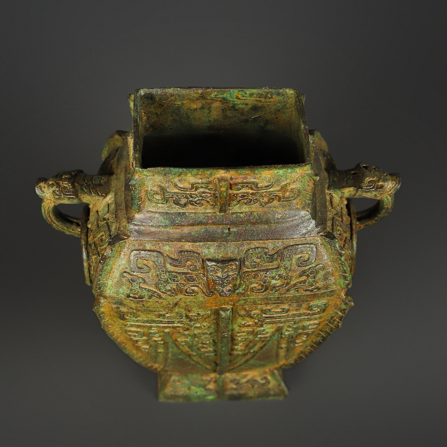 Zhou Dynasty Bronze Square Lei