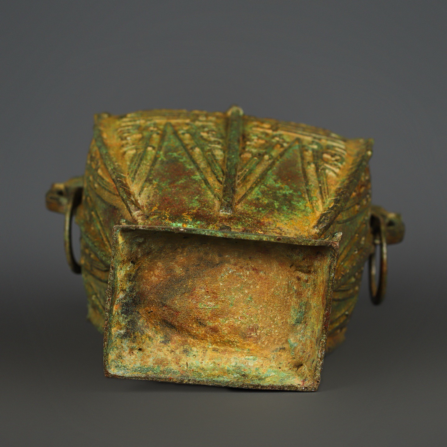 Zhou Dynasty Bronze Square Lei