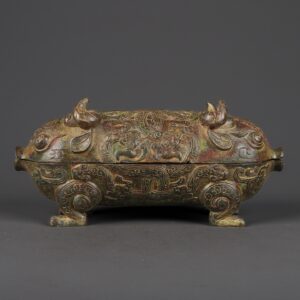 Zhou Dynasty Bronze two headed beast