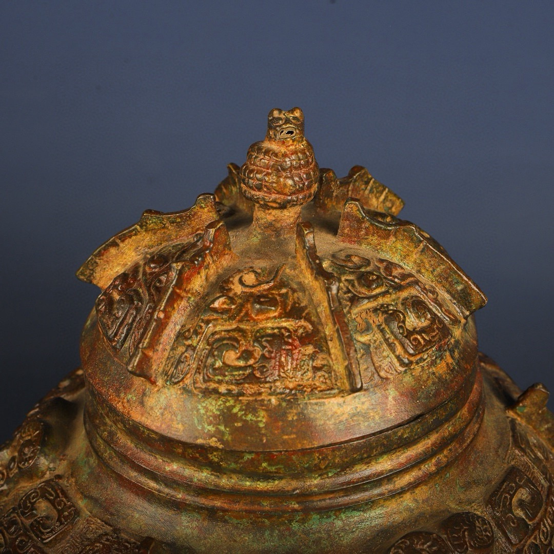 Zhou Dynasty Bronze animal faced round Lei