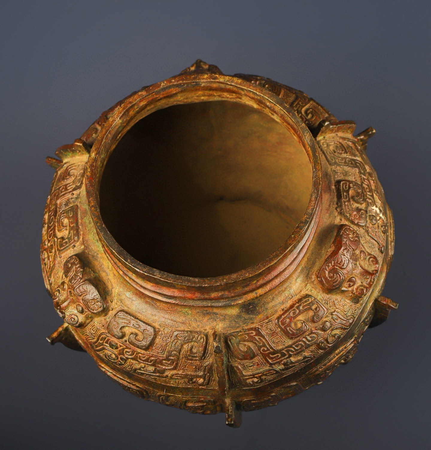 Zhou Dynasty Bronze animal faced round Lei