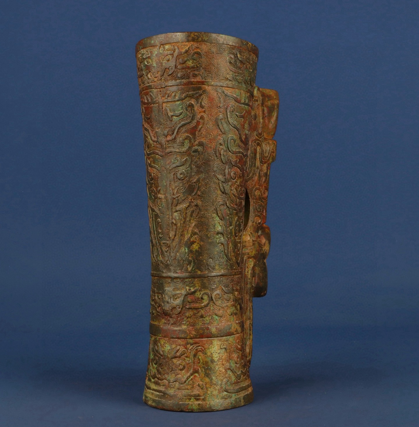 Zhou Dynasty Bronze Mangong Cup