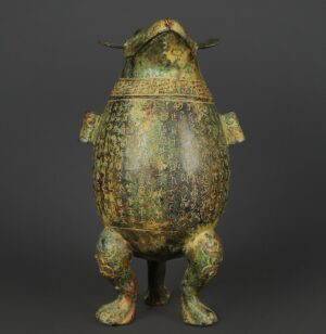Zhou Dynasty Bronze inscribed bird faced teapot