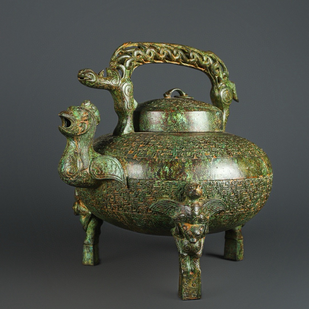Zhou Dynasty Bronze Phoenix Bird Lift