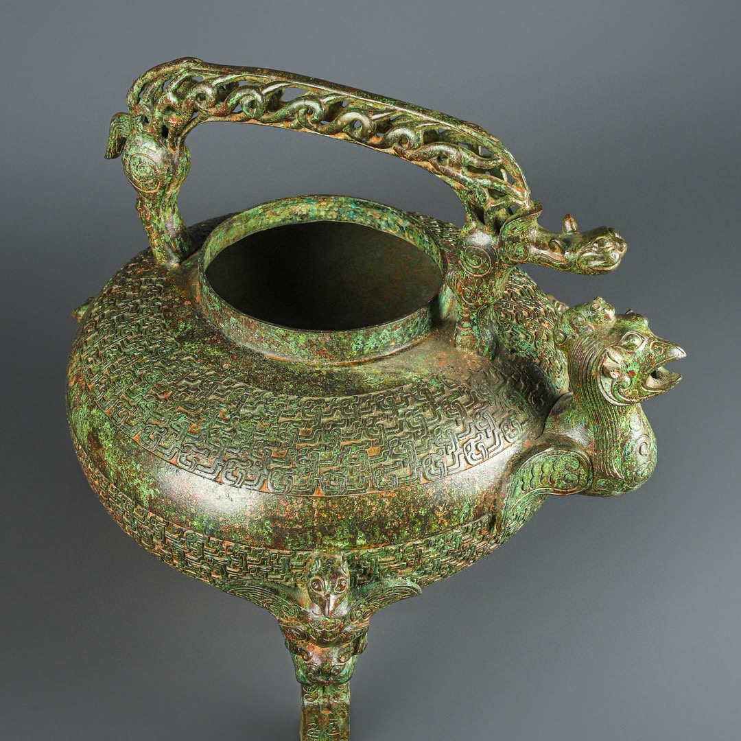 Zhou Dynasty Bronze Phoenix Bird Lift