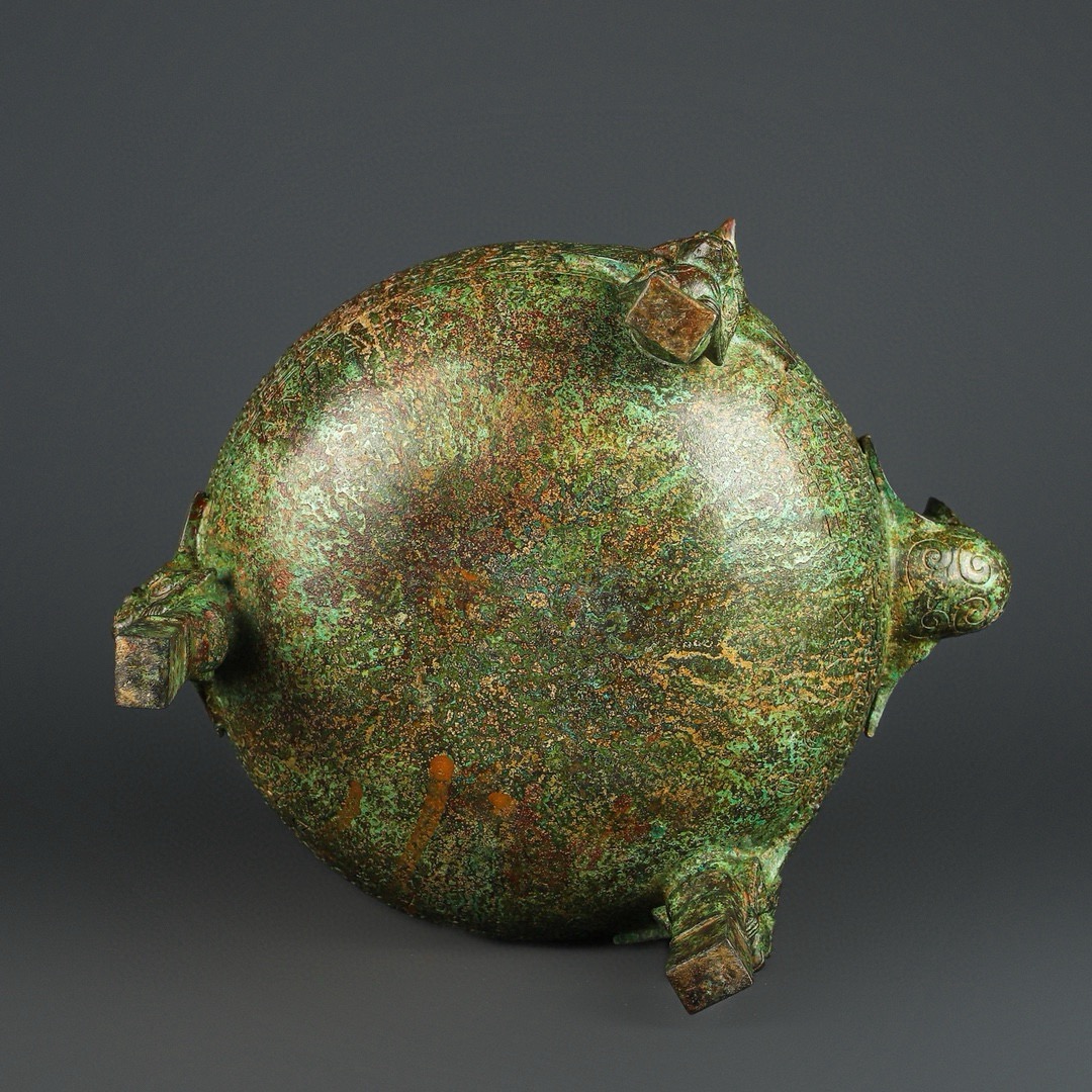 Zhou Dynasty Bronze Phoenix Bird Lift