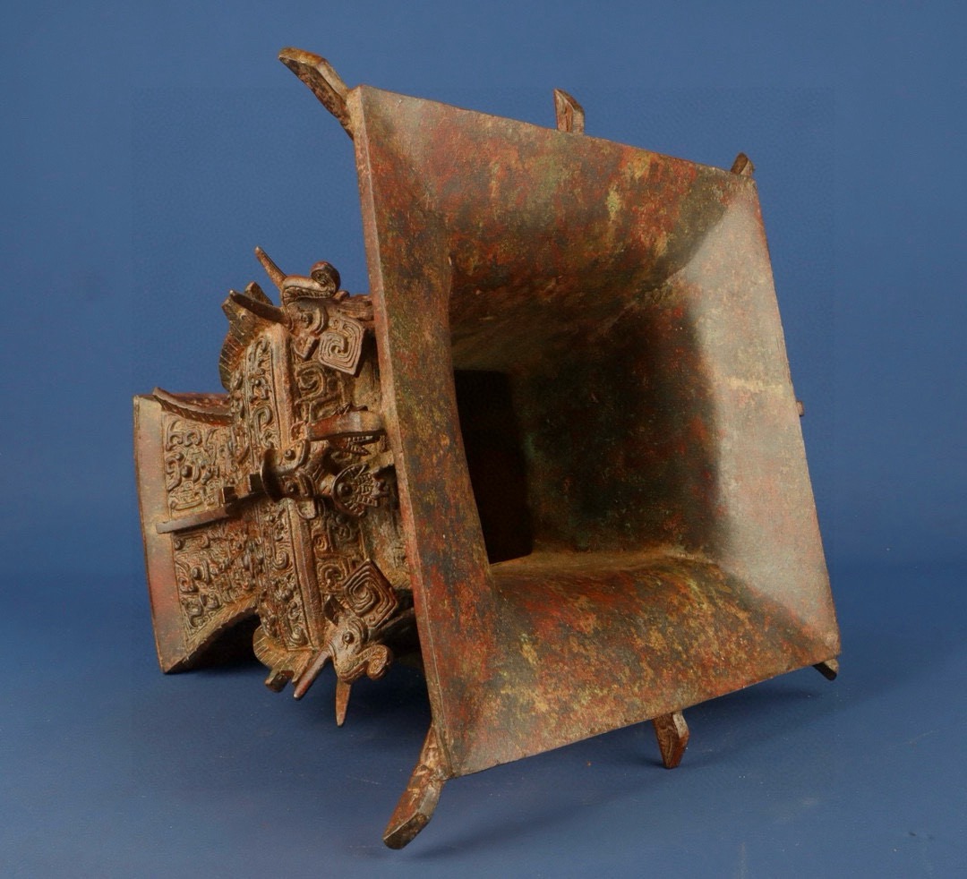 Zhou Dynasty Bronze Four Dragons and Elephants Square Zun