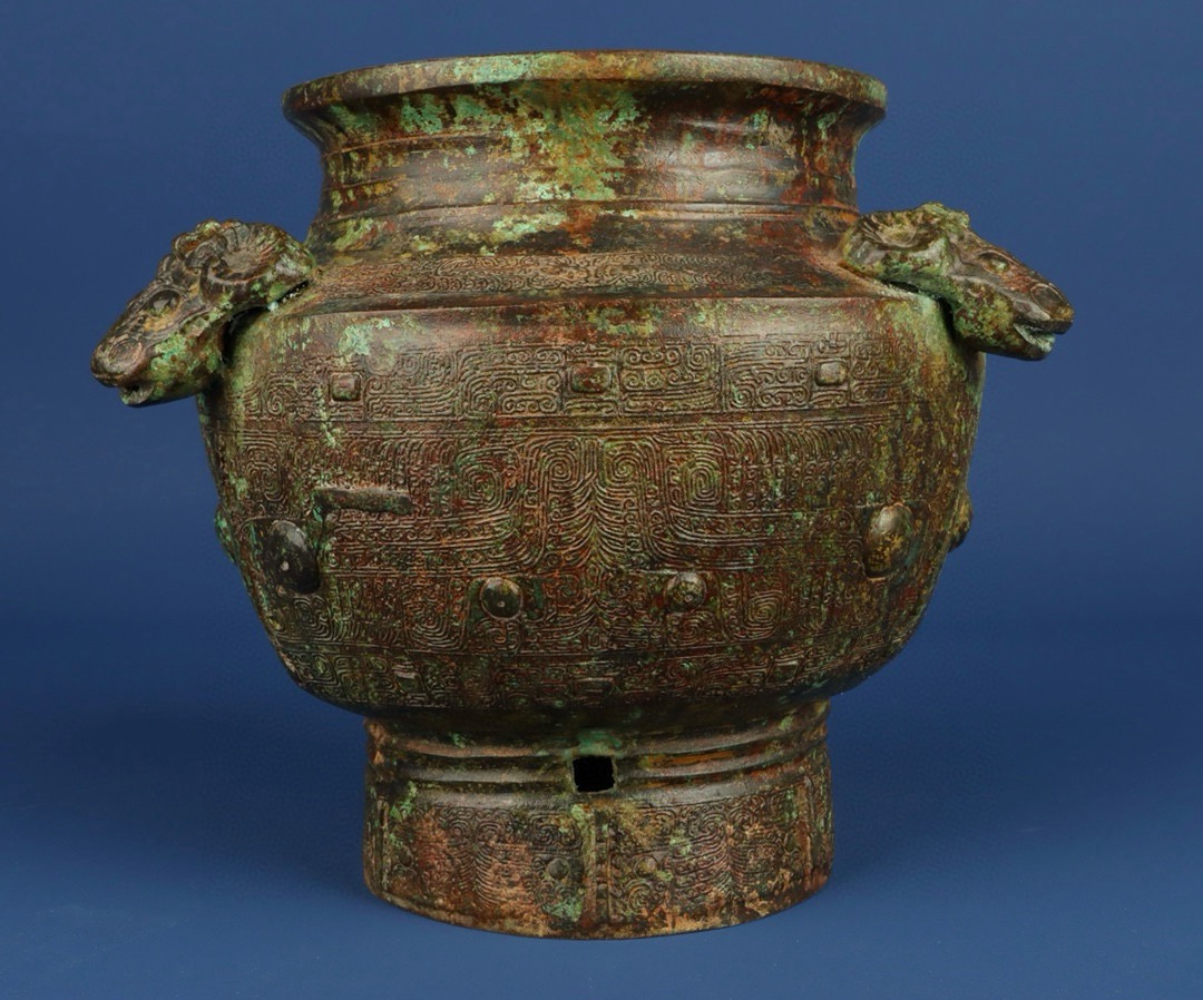 Zhou Dynasty Bronze Three Sheep Jar