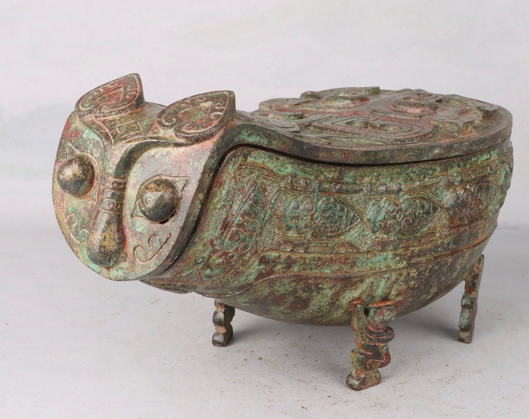 Zhou Dynasty Bronze with lid