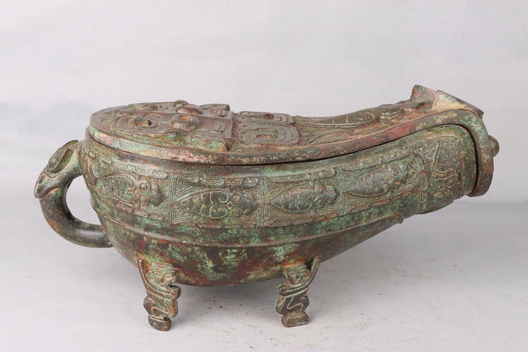Zhou Dynasty Bronze with lid