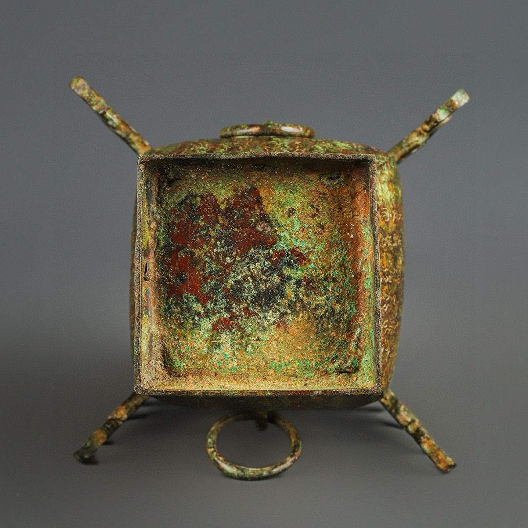 Han Dynasty Bronze square vase with four dragons inscription