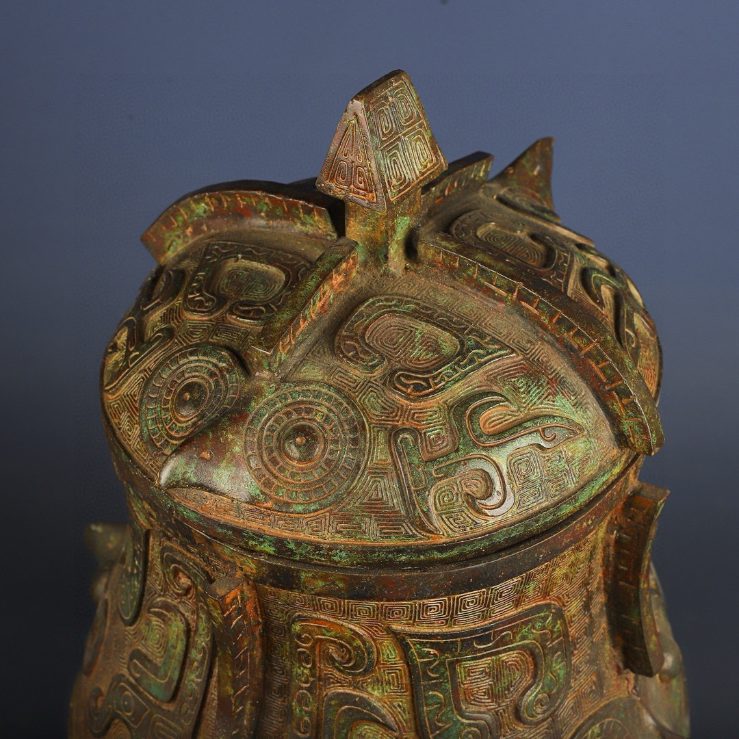Zhou Dynasty Bronze Eagle Face Wine Arrival
