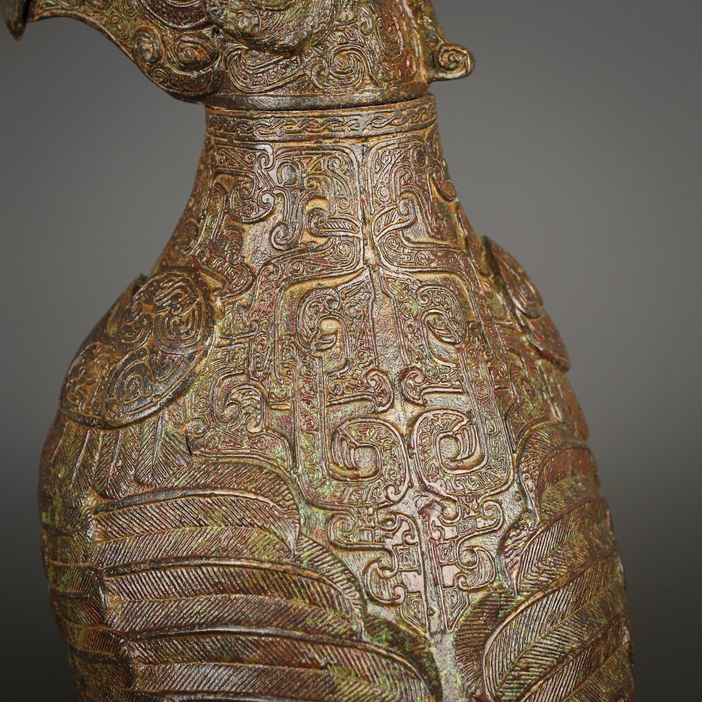 Zhou Dynasty Bronze Man Gong Eagle Beak Bird Statue