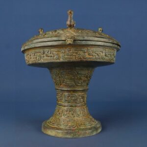 Zhou Dynasty Bronze three bird round bean