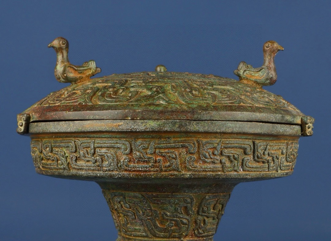 Zhou Dynasty Bronze three bird round bean