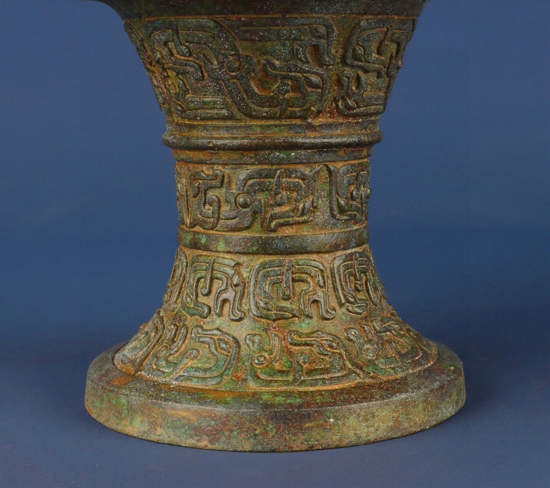 Zhou Dynasty Bronze three bird round bean
