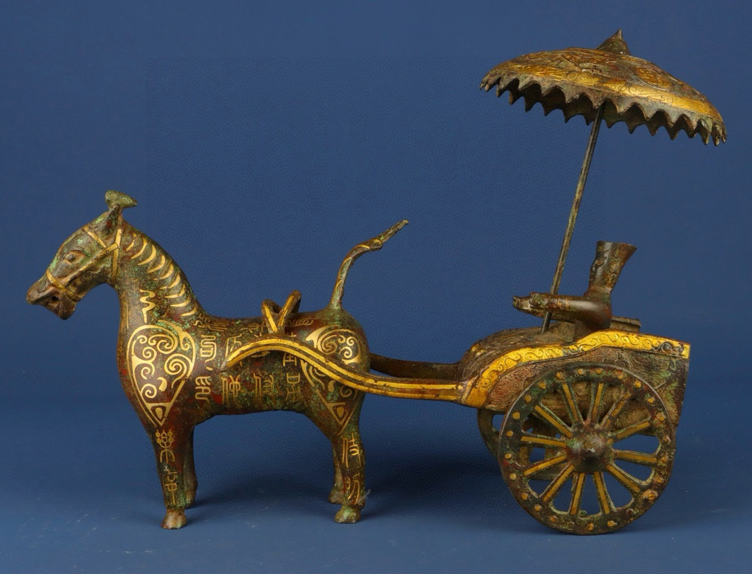 Han Dynasty Bronze and gold horse drawn chariot