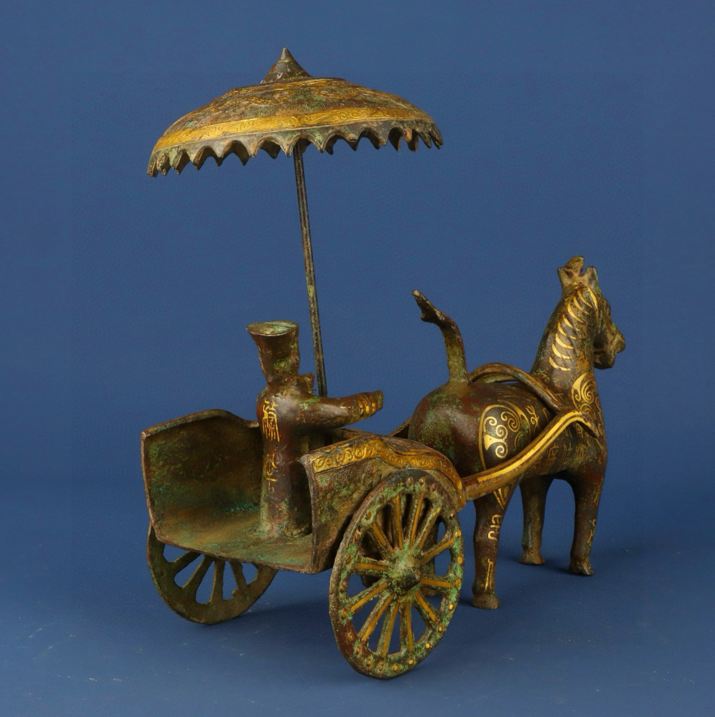 Han Dynasty Bronze and gold horse drawn chariot