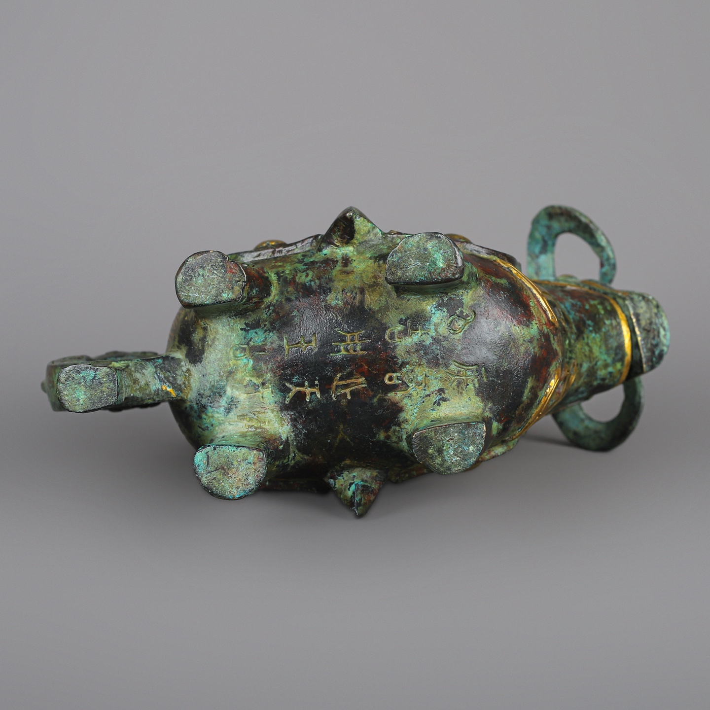 Han Dynasty A pair of bronze and gold beast gongs