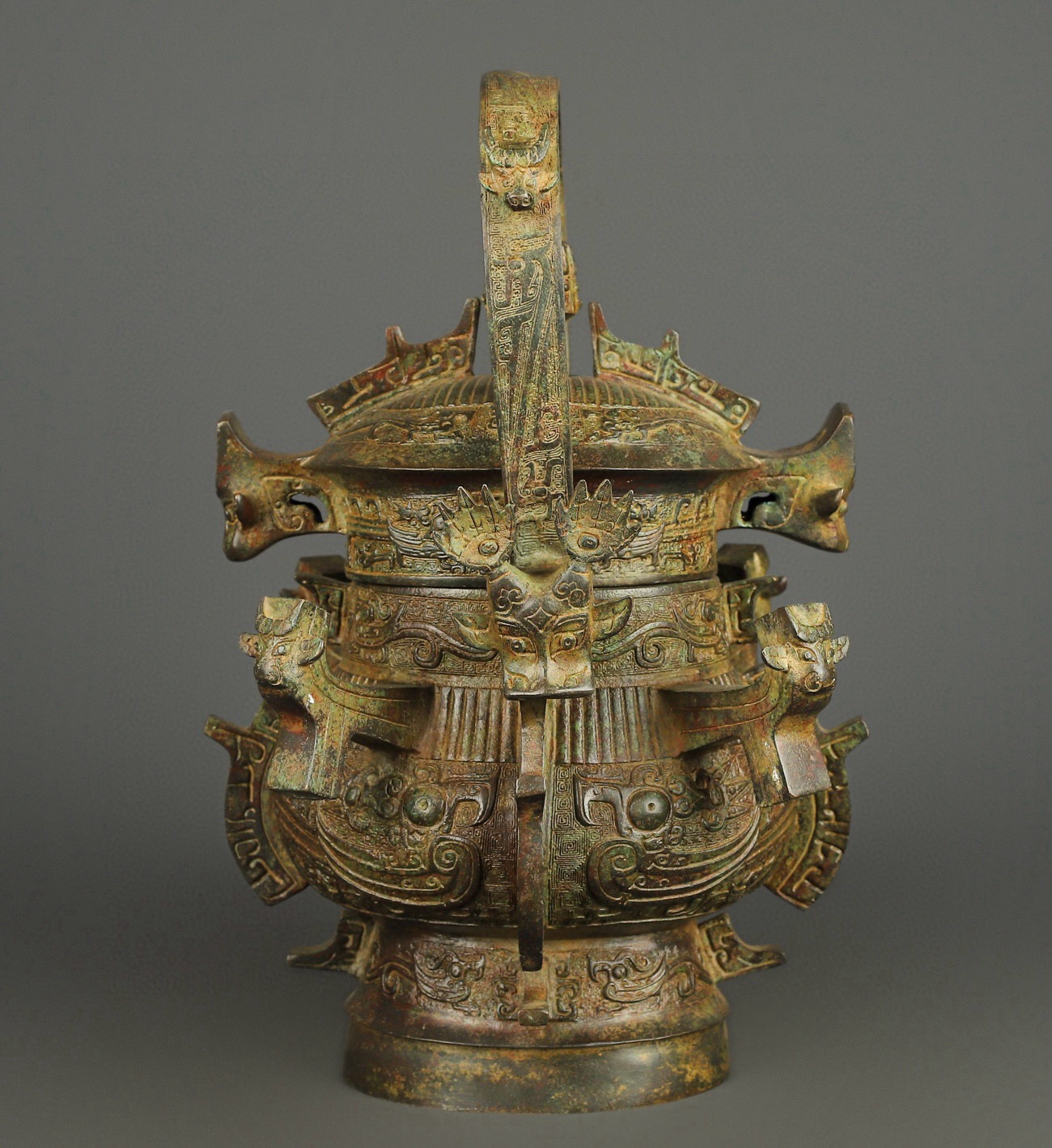 Zhou Dynasty Bronze Square Seat Full Gong Liang Teapot